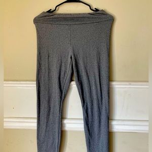 “EYE CANDY”(M) Women's Starfish Mid Rise Knit Leggings